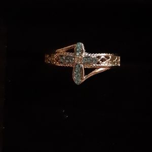 Nwot 925 sterling silver cross ring